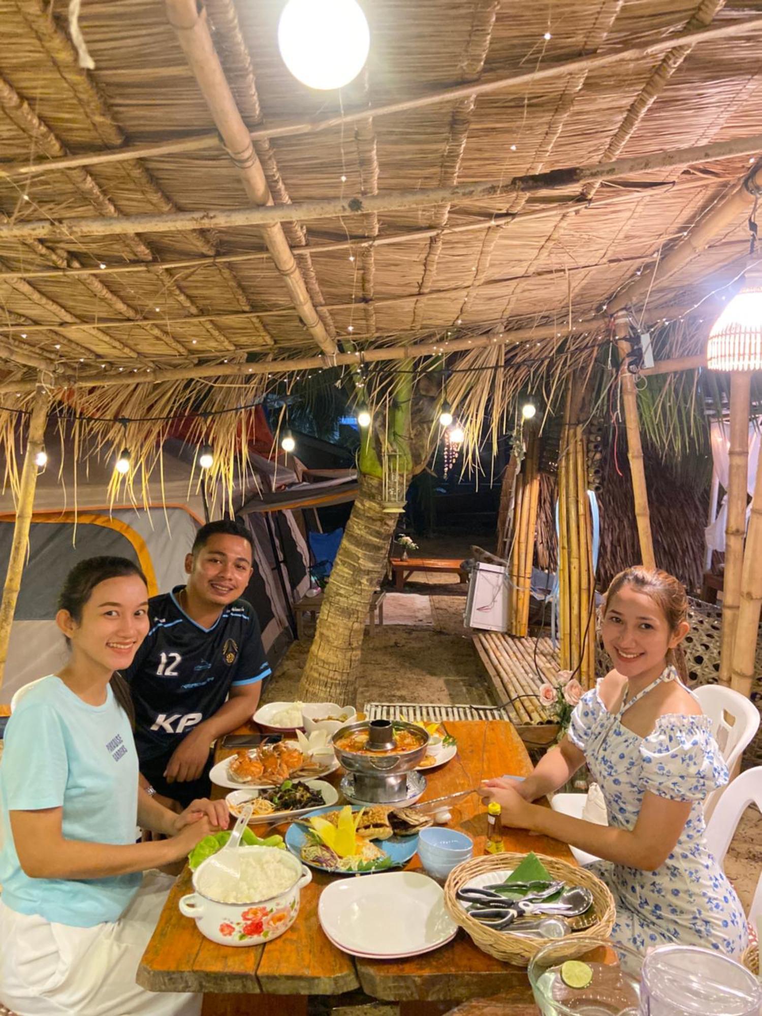 Malee Homestay Ko Por Exterior foto